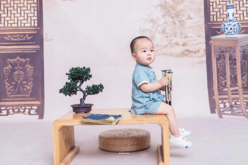 眉山宝宝反复发烧呕吐